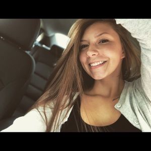 Meet your Posher, Haley